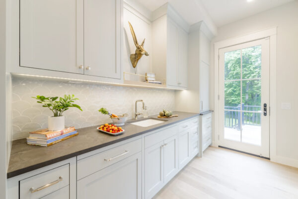 Mikan Custom Homes