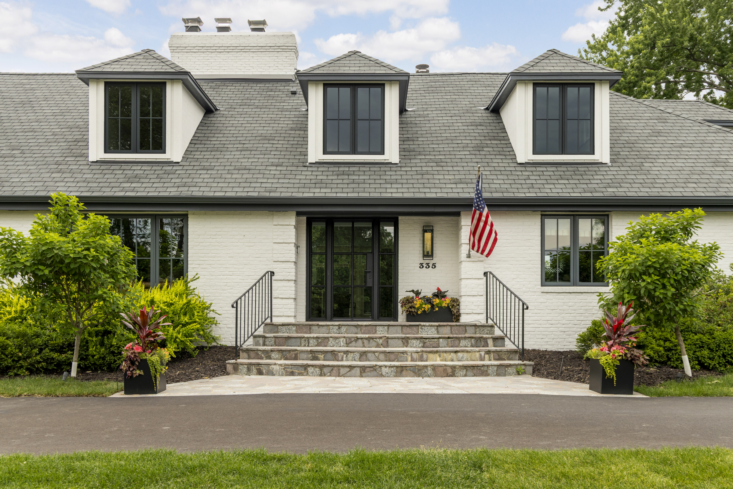 Mikan Custom Homes