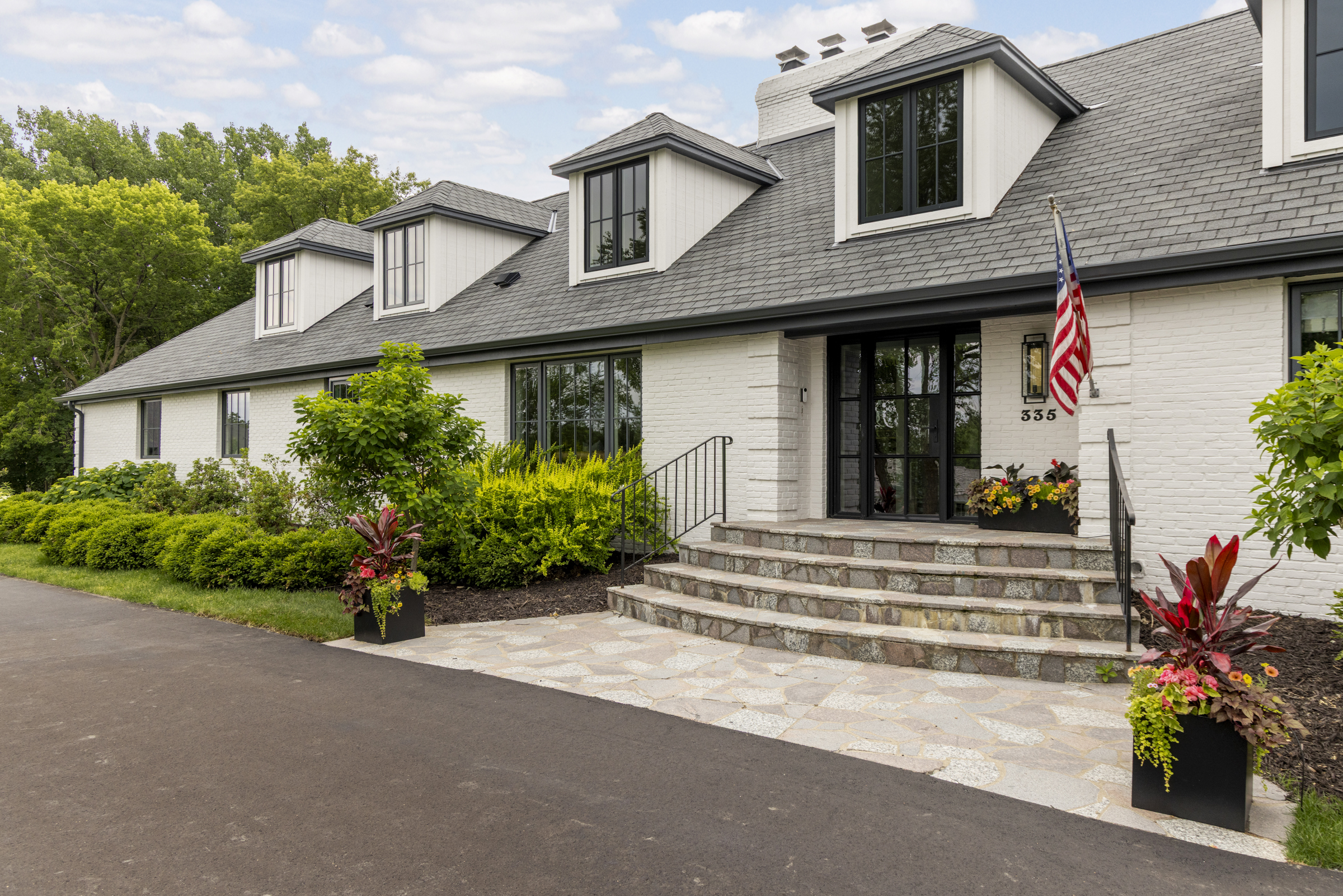 Mikan Custom Homes
